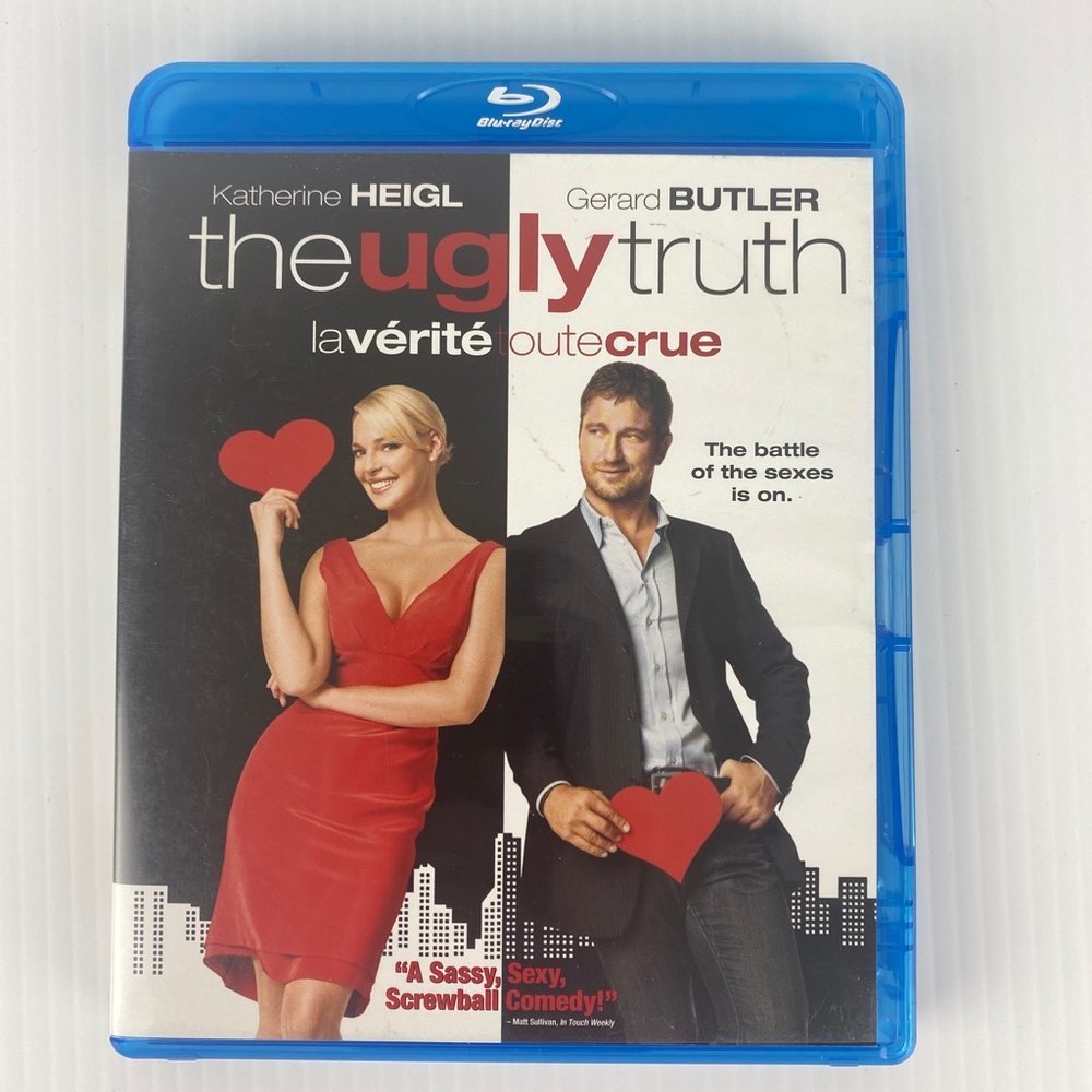 The Ugly Truth Blu-ray Disc Movie Romantic Comedy Gerard Butler Katherine Heigl